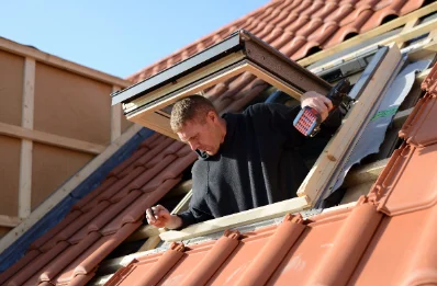 Pose de fenêtres de toit Velux à Feigères